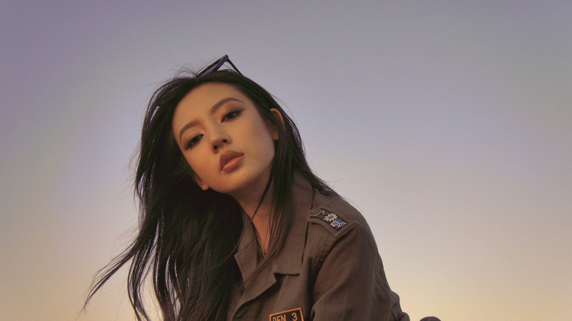 “中国女足国际友谊赛表现出色，名将闪耀赛场”，中国女足国际排名